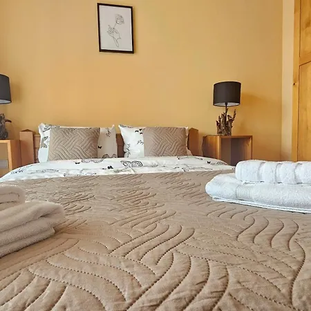 Forest Nest Cozy White Balcony On The Hill Appartement Bansko