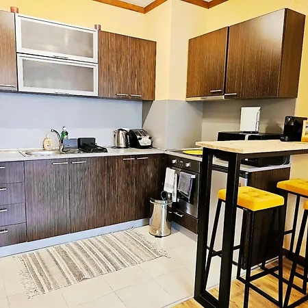 Lejlighed Forest Nest Cozy White Balcony On The Hill