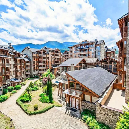 Forest Nest Cozy White Balcony On The Hill Bansko