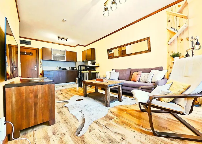 Apartamento Forest Nest Cozy White Balcony On The Hill *