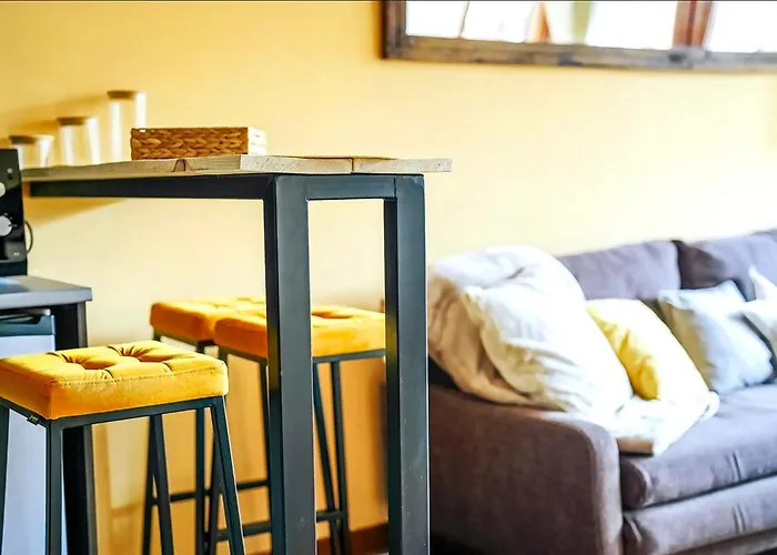 Forest Nest Cozy White Balcony On The Hill Apartamento Bansko