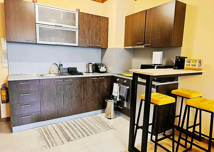 Apartamento Forest Nest Cozy White Balcony On The Hill